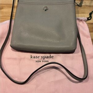 Kate Spade Pebble Gray Crossbody Bag
